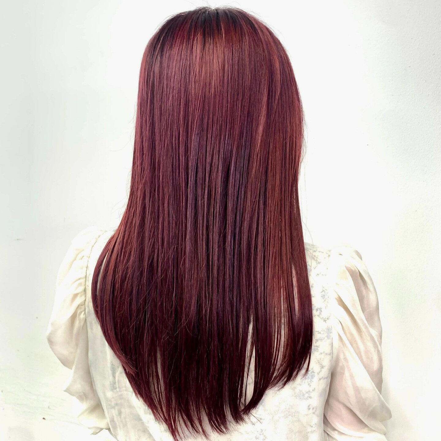 日々のケアに欠かせないアイテムとして人気のあるヘアオイル