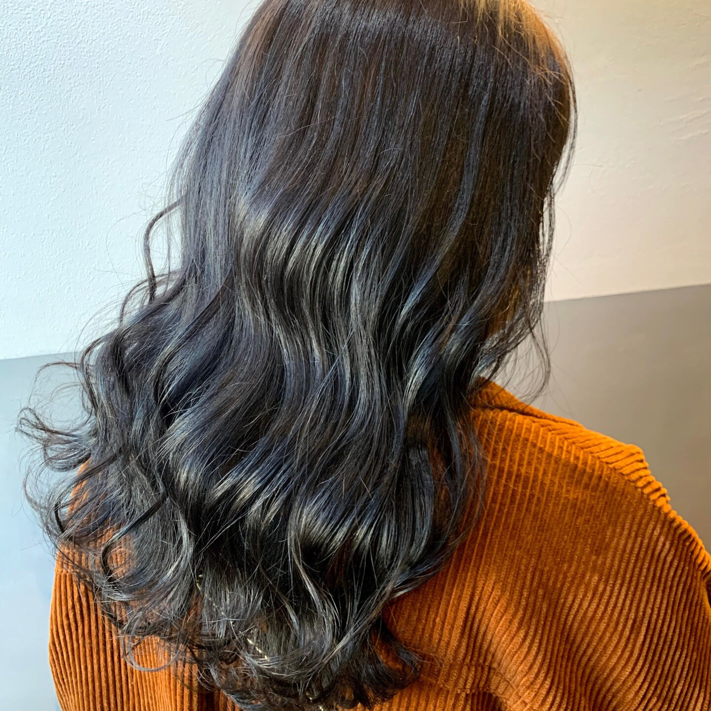 美容院での施術メニューには、さまざまなサービスが提供されてい