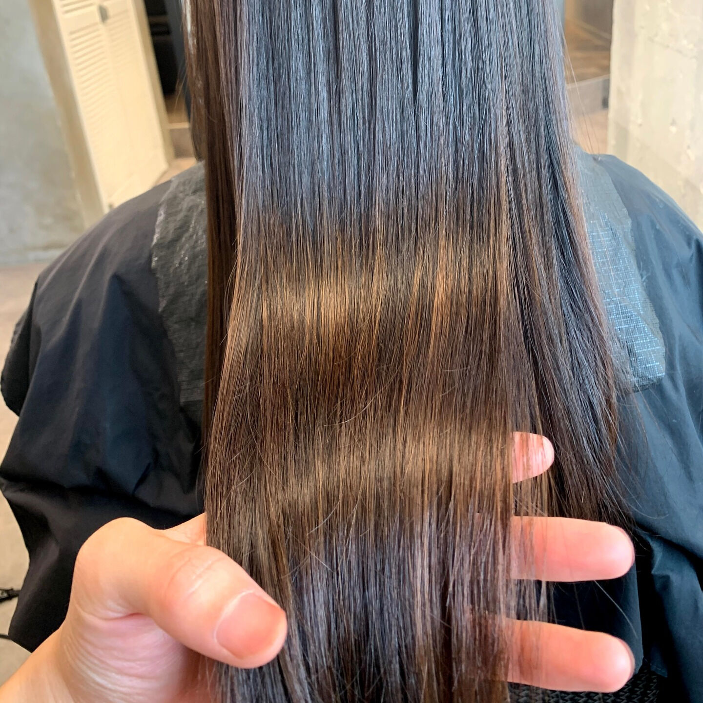 美容室への訪問頻度は、美容やヘアケアに興味を持つ方にとって重